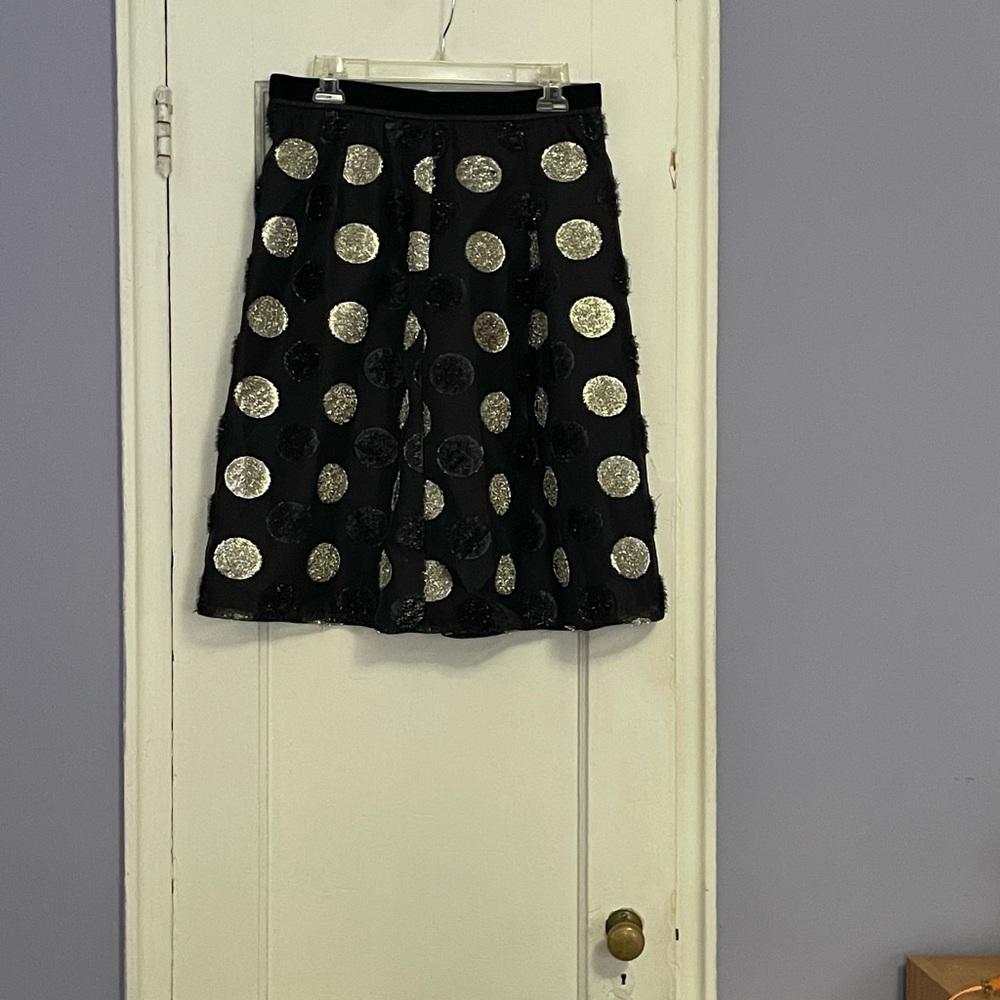 Your new favorite party skirt !!🍾🥂✨